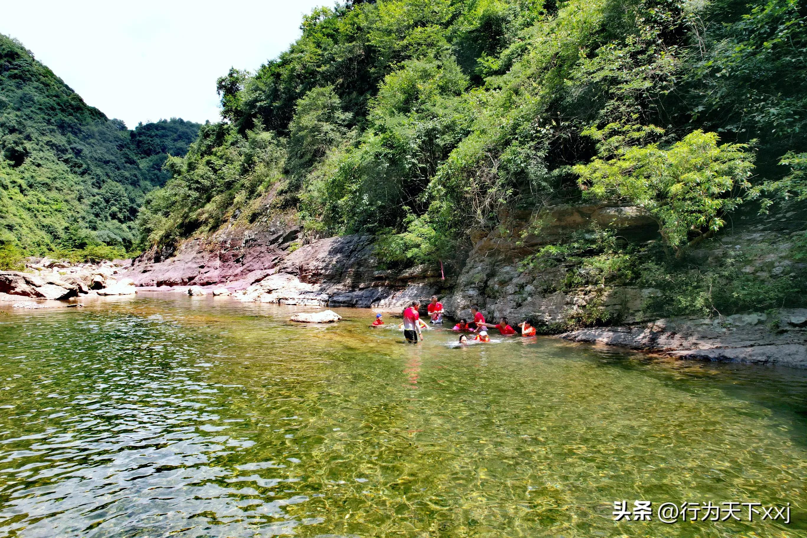 避暑天堂惹人醉完整版,避暑胜地康养天堂