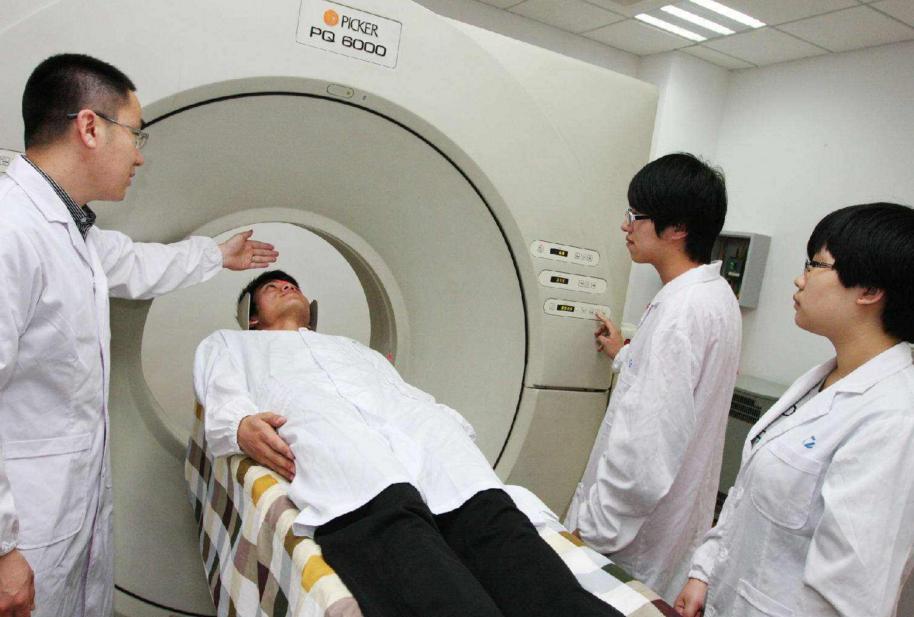 医学类薪资较高的专业,就业前景最好的医学行业