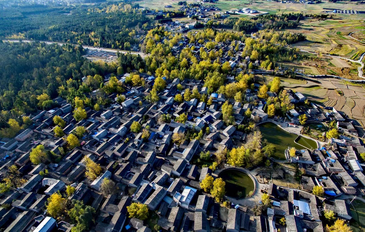 云南建水旅游十大必去景点,云南丽江十大旅游景点