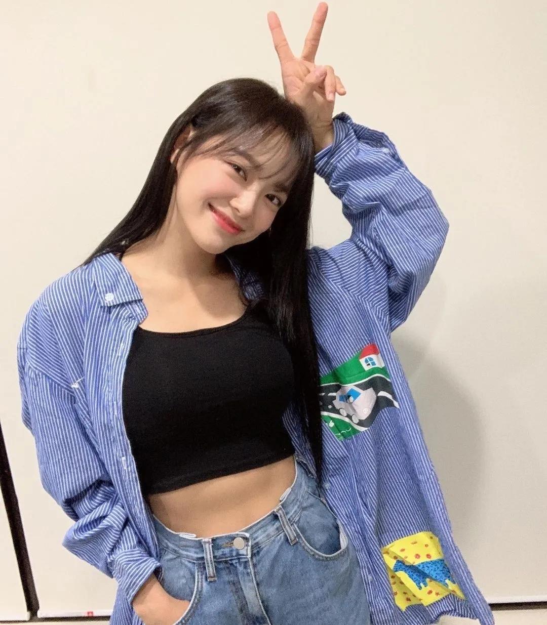 丹宁牛仔配色夏季穿搭,早春牛仔裤穿搭2020