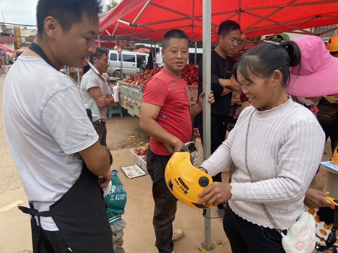 引摊入市,引摊入市优缺点