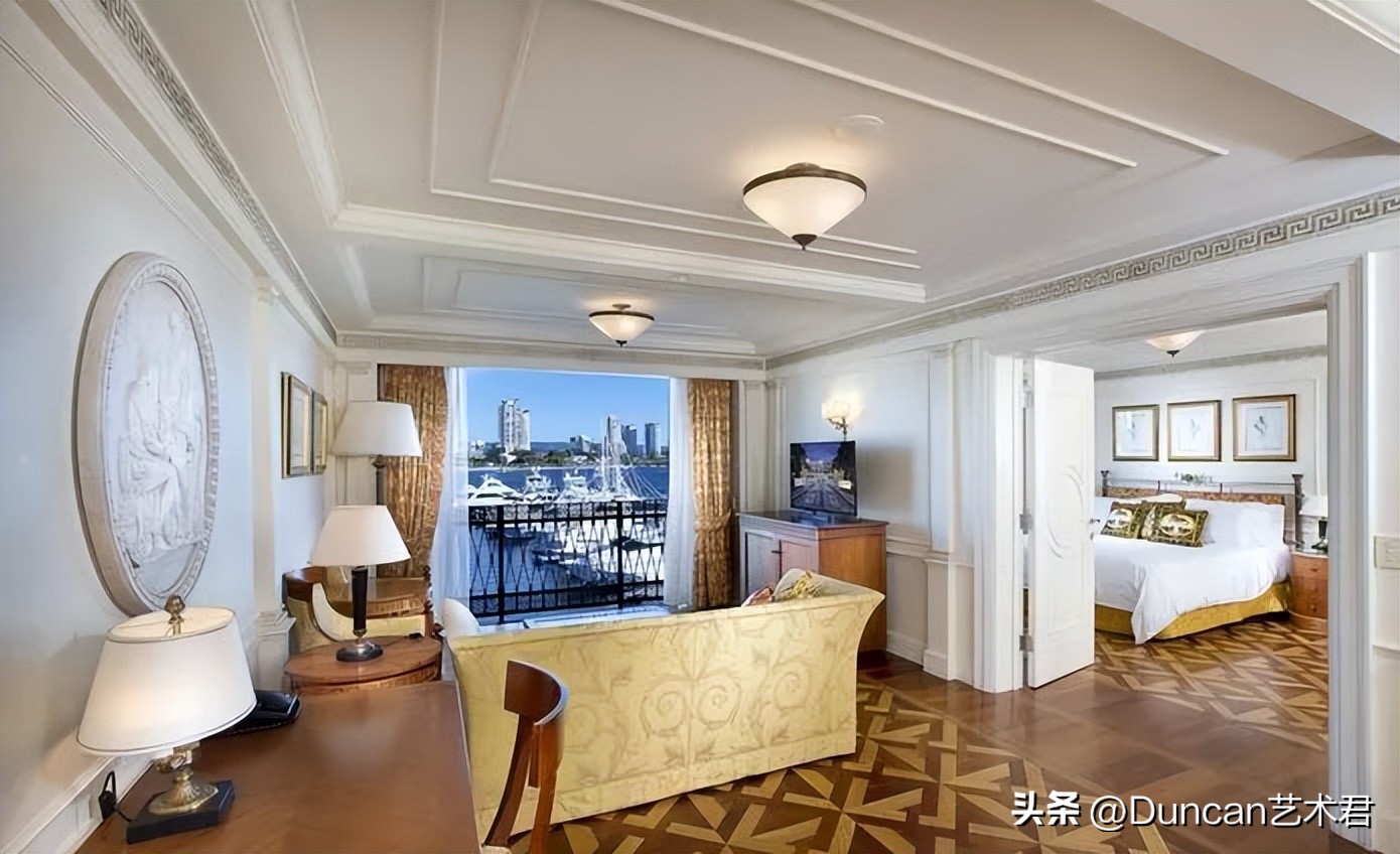 奢侈品跨界玩起酒店，还有你们设计师什么事！