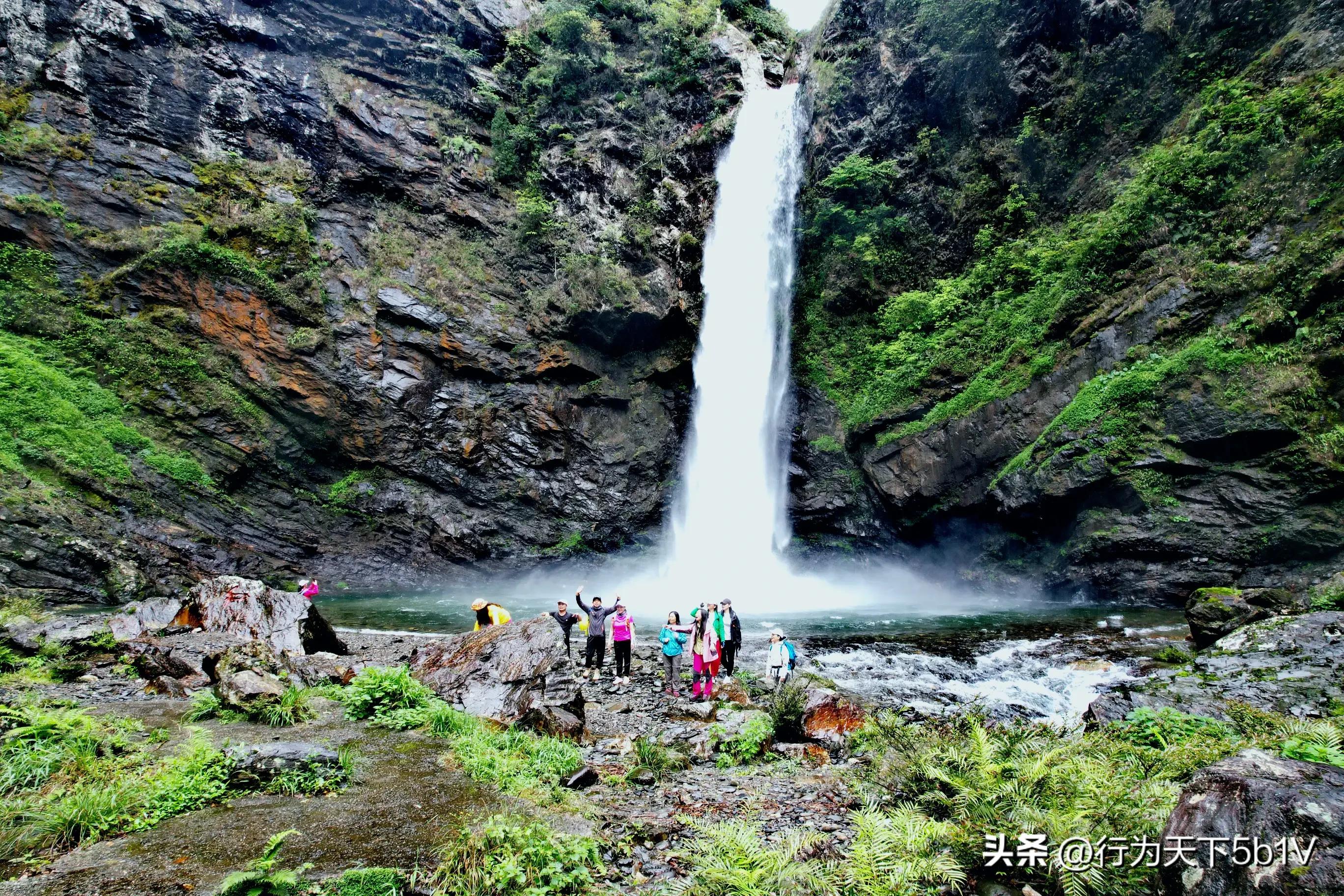 【探秘宛田红滩瀑布溯溪梦江吉翁瀑布】穿越花坪神秘风景线