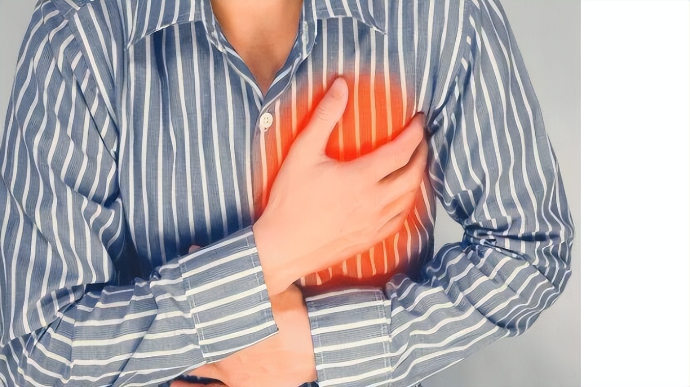 女性老是感觉心慌怎么回事,女子心悸一直联系不上