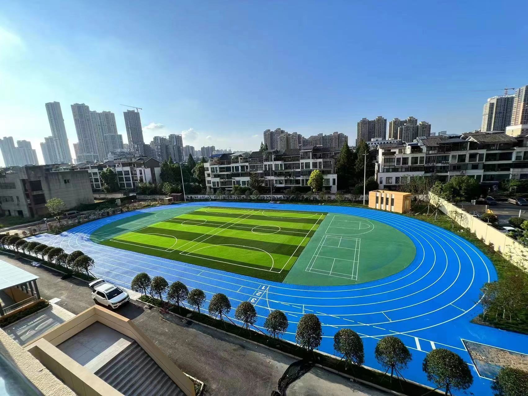 国标足球场尺寸,大型专业足球场尺寸