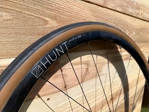 公路自行车容易上手吗,公路自行车为什么不建议新手骑