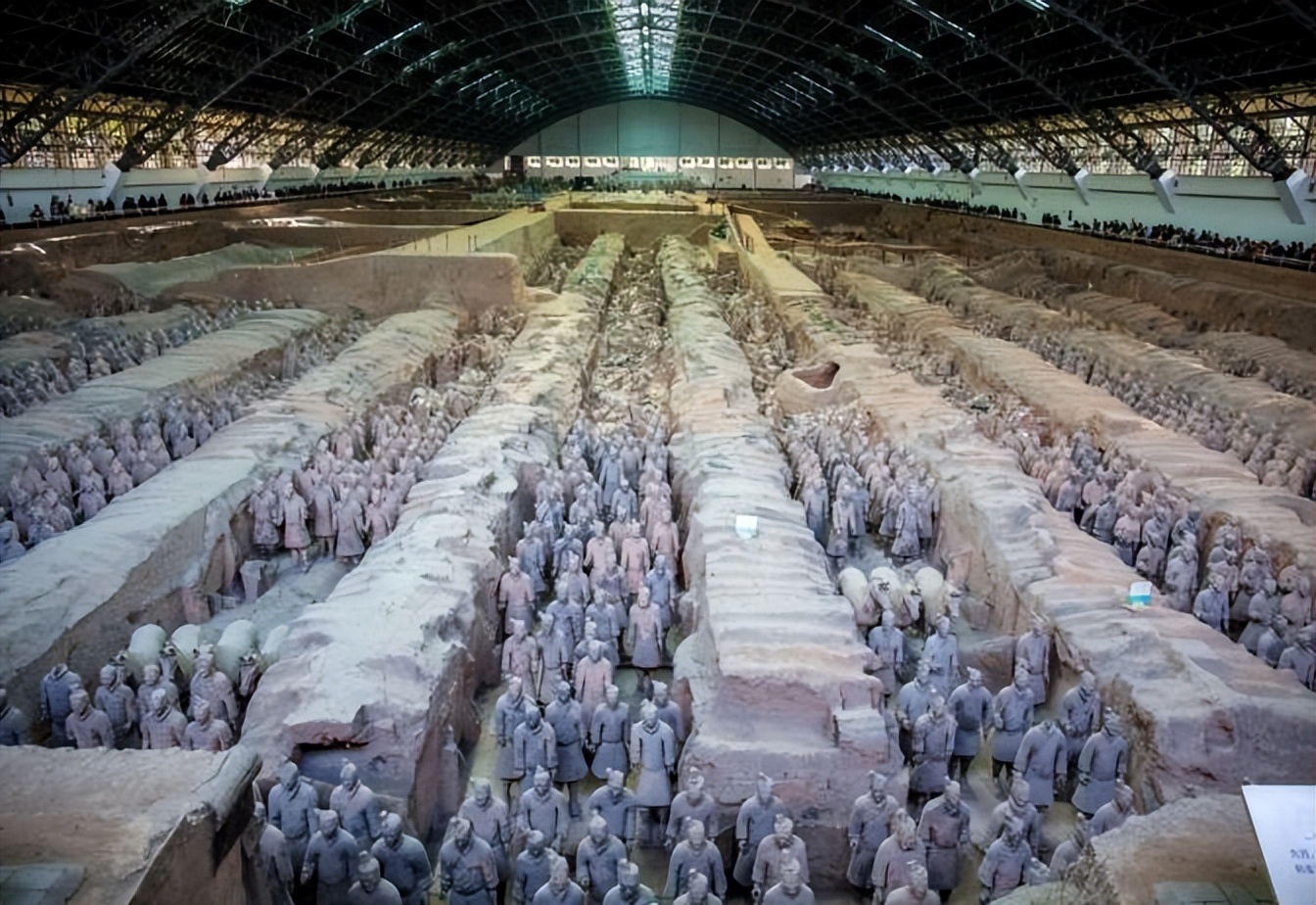 秦朝兵马俑艺术特征有哪些,秦始皇兵马俑复原彩绘