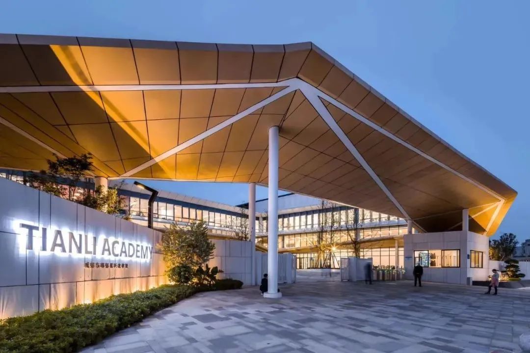 年薪12w的工作无学历招聘,年薪不低于12万招工