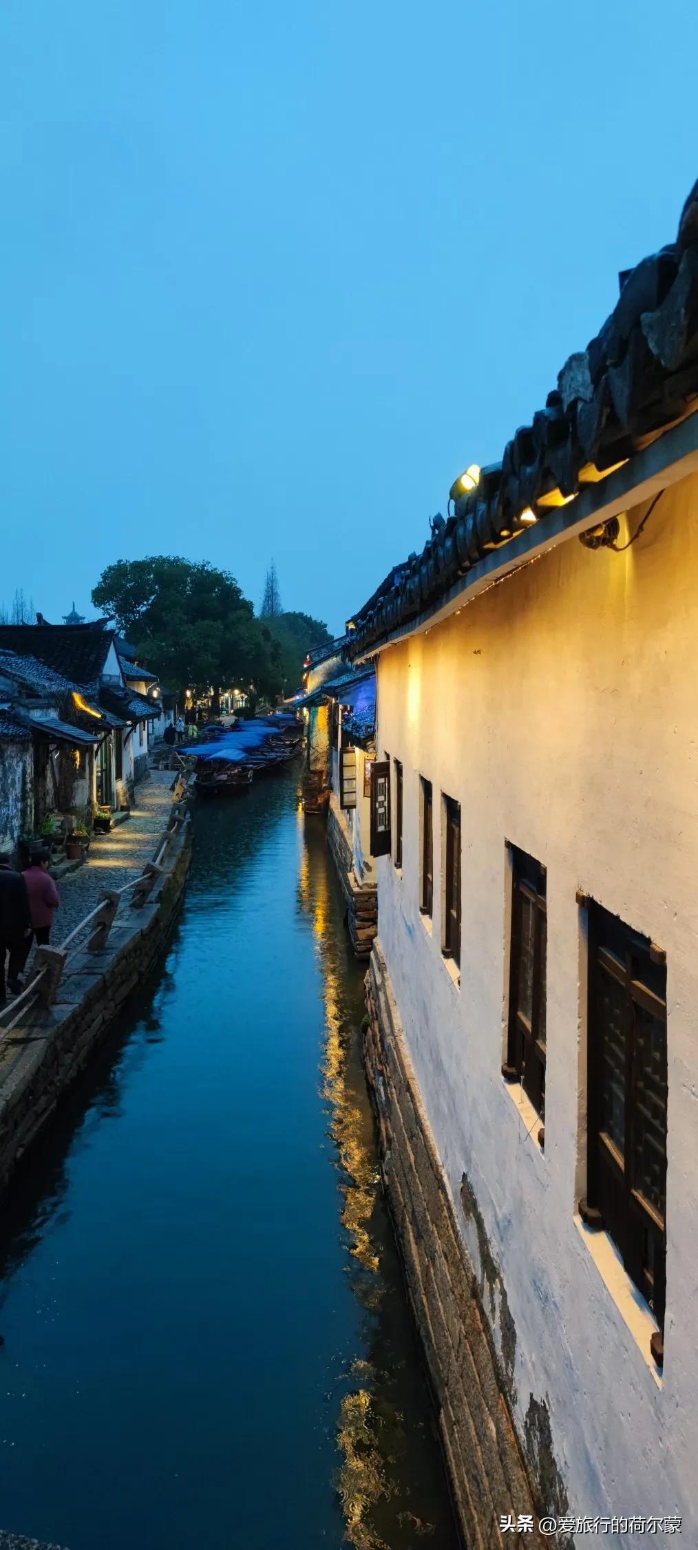 周庄镇为什么很出名,周庄古镇有意思么