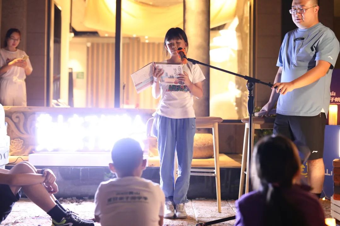 登山观日出云海,黄山观云朗诵合拍