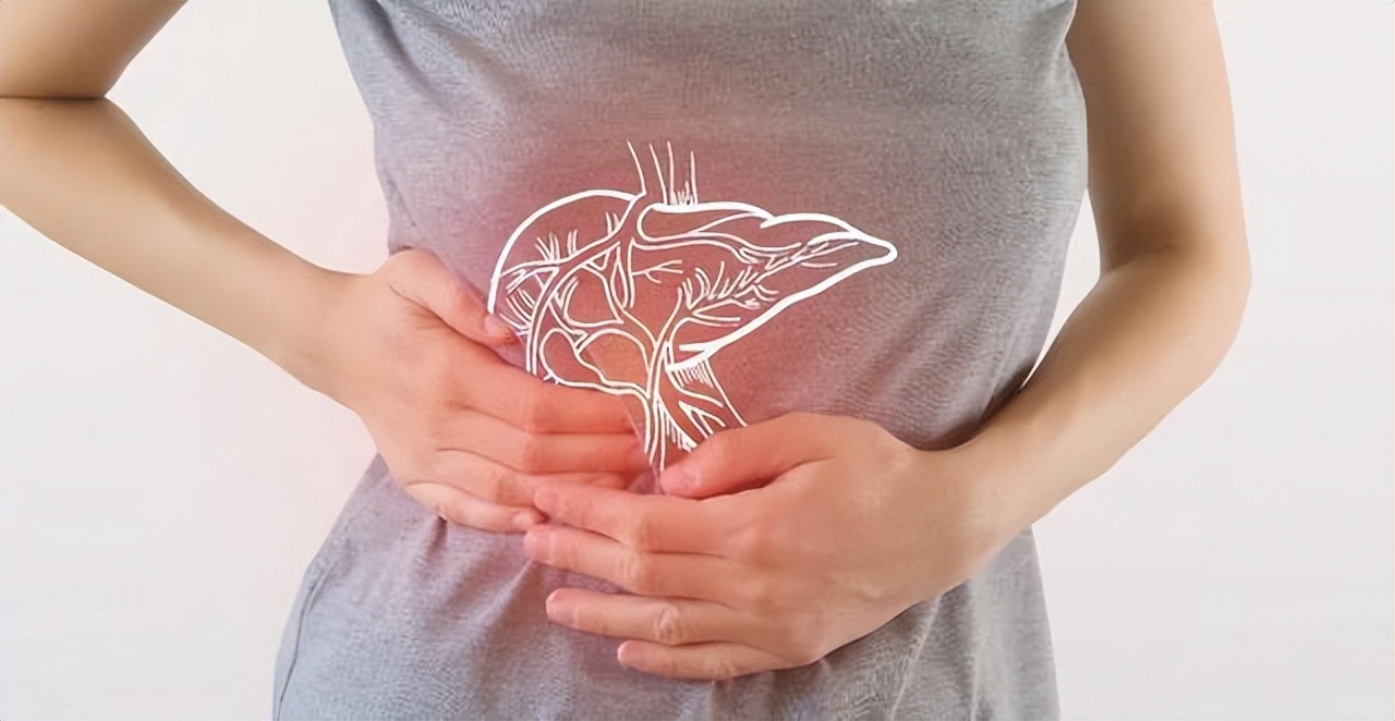 晚上睡觉嘴巴总发干是什么原因,晚上睡觉嘴发干什么原因造成的