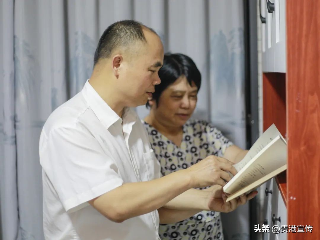 3000多首诗词，贵港这位父亲与孩子“曲线”沟通！孩子逆袭成才