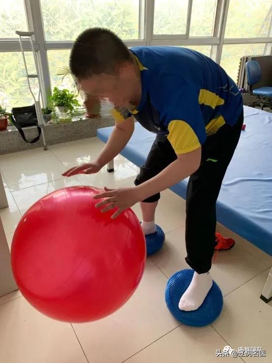 扭伤脚踝错过最佳治疗时间怎么办,脚扭伤一般能好吗