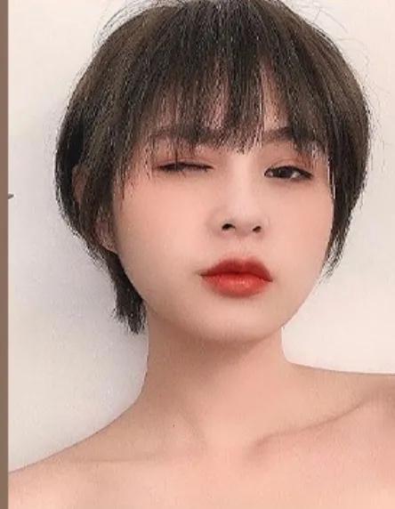 椭圆形脸适合什么发型男高中生,椭圆形的脸适合什么样的发型