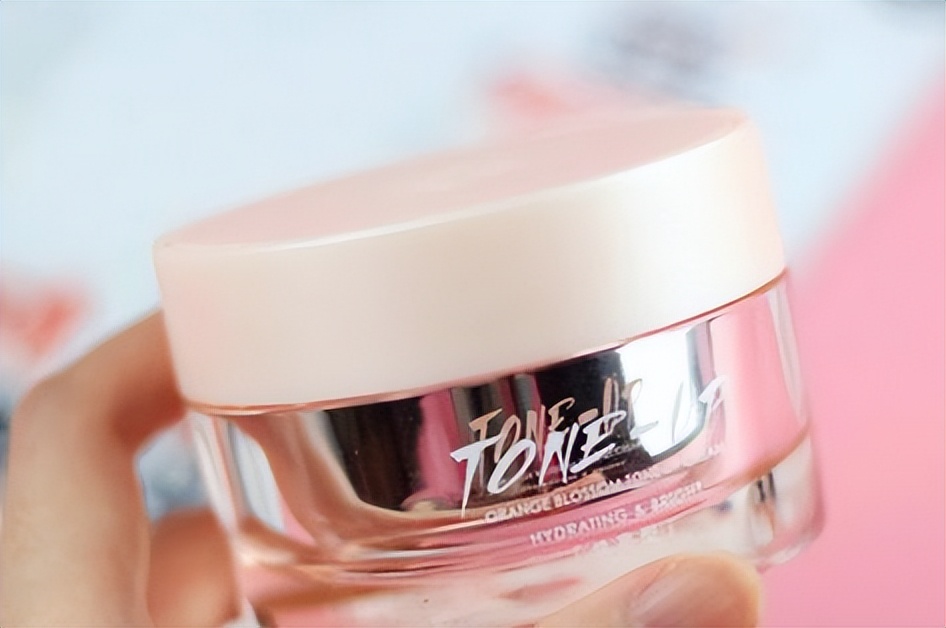 不用粉底液用什么可以代替底妆,爱化妆的女孩子粉底液