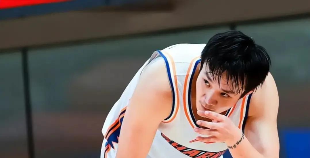 李凯尔山东男篮,李凯尔男篮视频