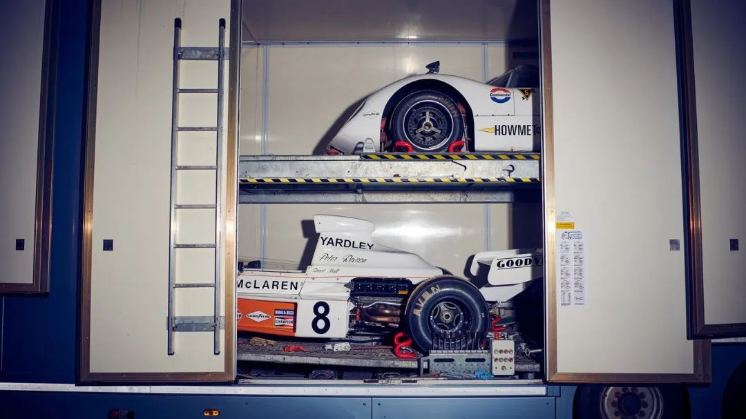 全球最大中古赛车二手贩子联手德国富商囤了一屋子Gulf赛车！