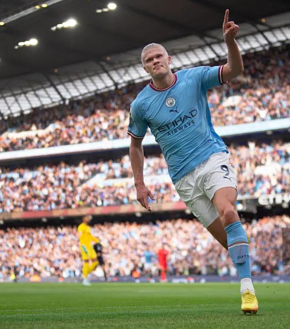 欧冠半决赛哈兰德头球被扑,欧冠8强曼城哈兰德