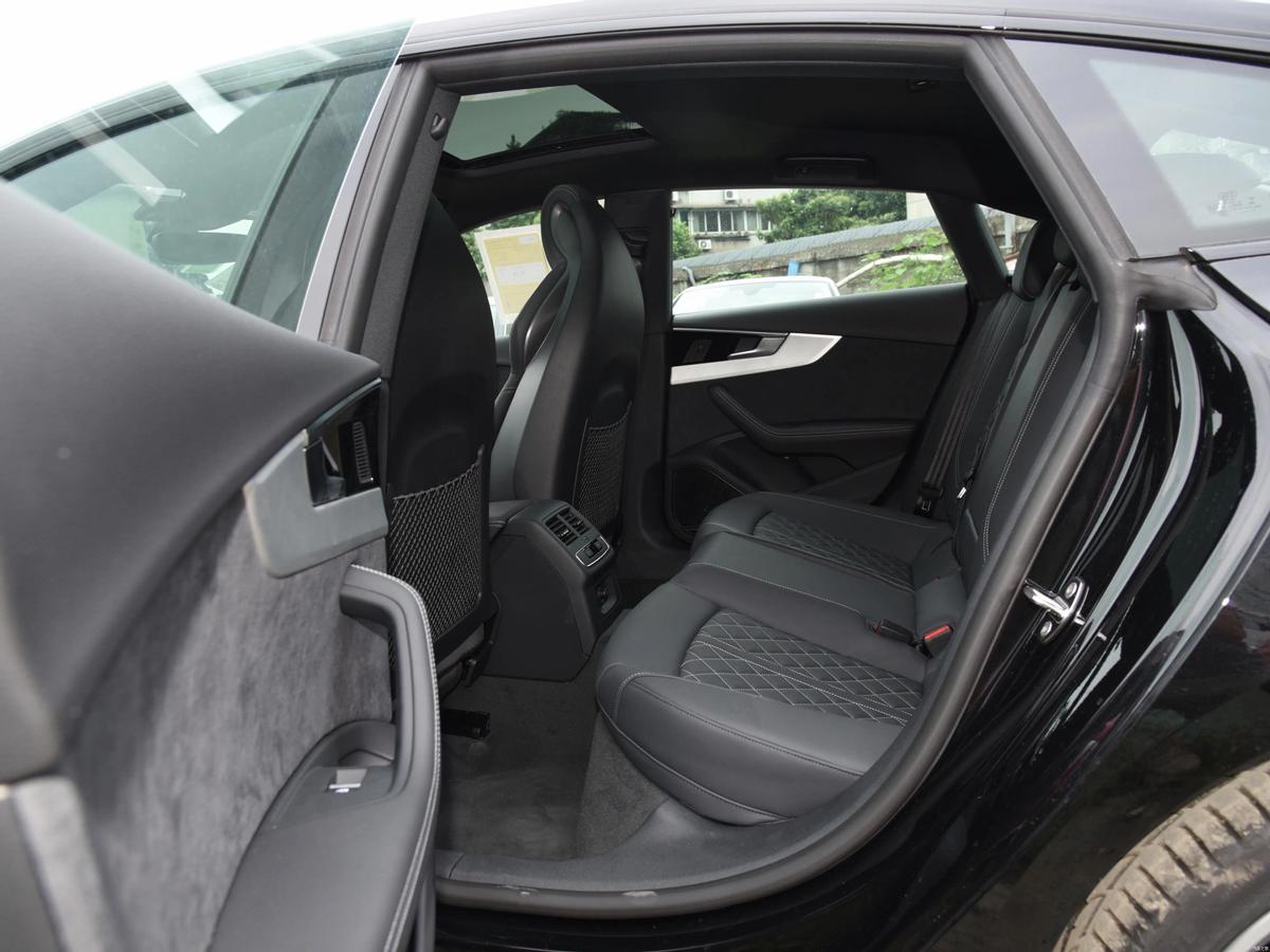 奥迪s5报价及图片2021款落地价,小众性能车推荐