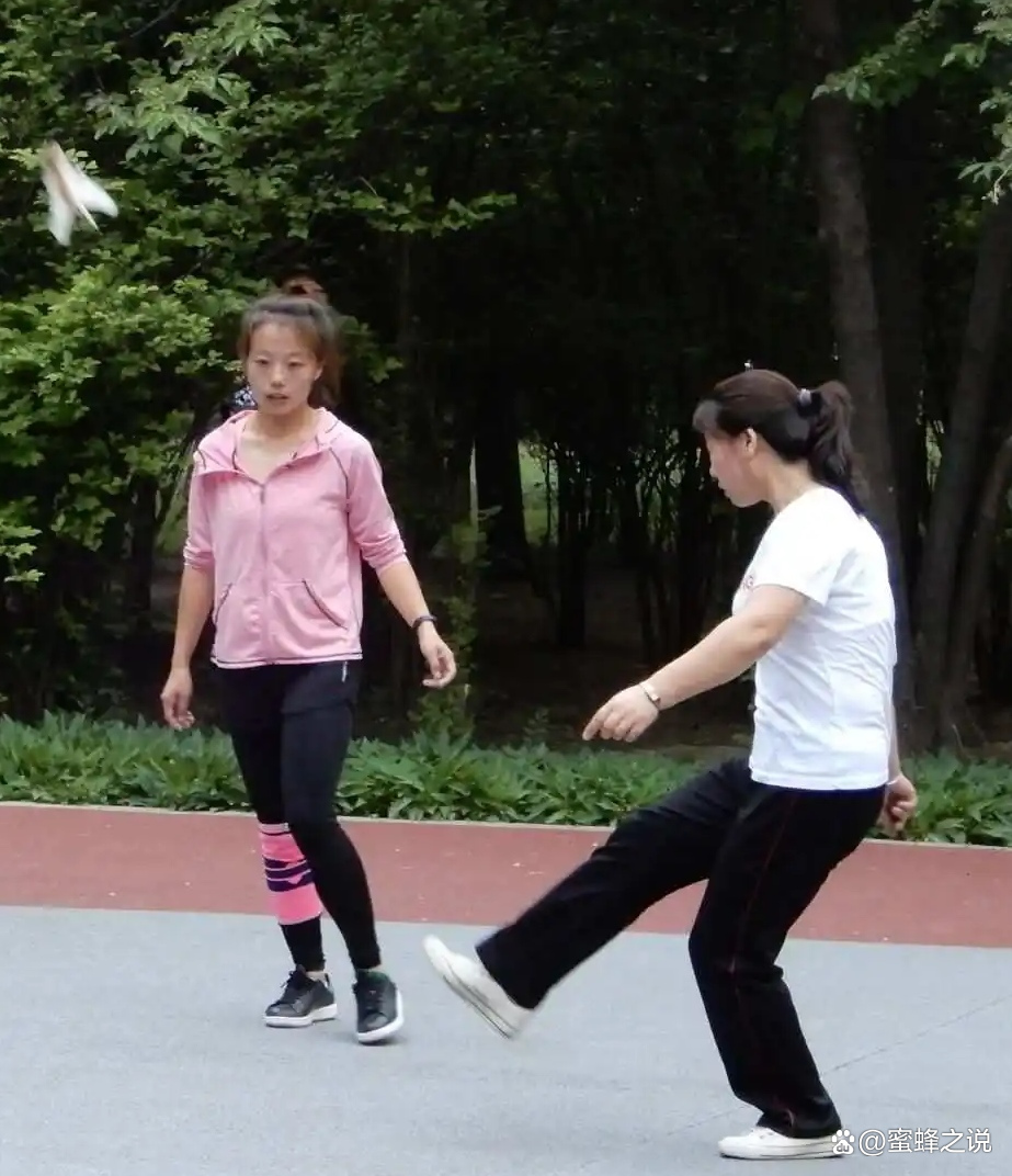 踢毽子趣味名称,踢毽子都有哪些花样