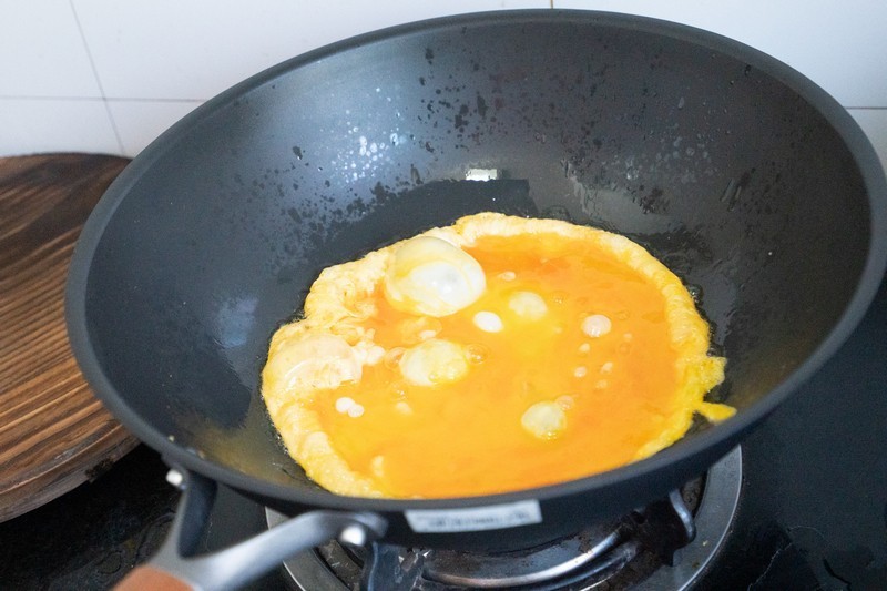 三禾窒氮轻铁锅,中康铁锅好还是三禾铁锅好