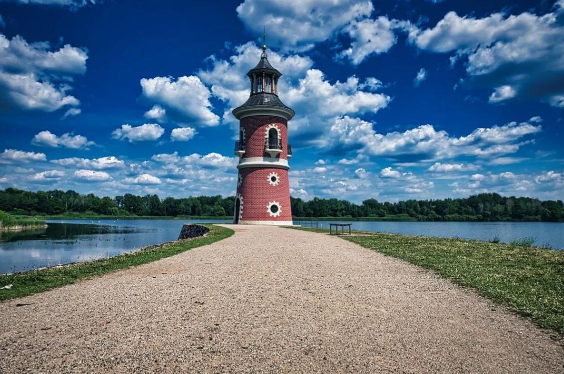 聪明的人从不做傻事,真正厉害的人总是低调做大事