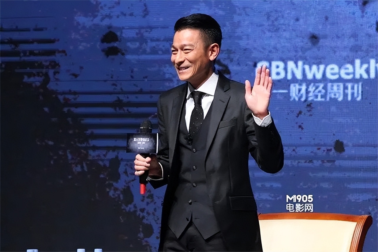 起底过气歌手杜汶泽“港独”之路：力撑暴徒、拍桌叫嚣、差评演技