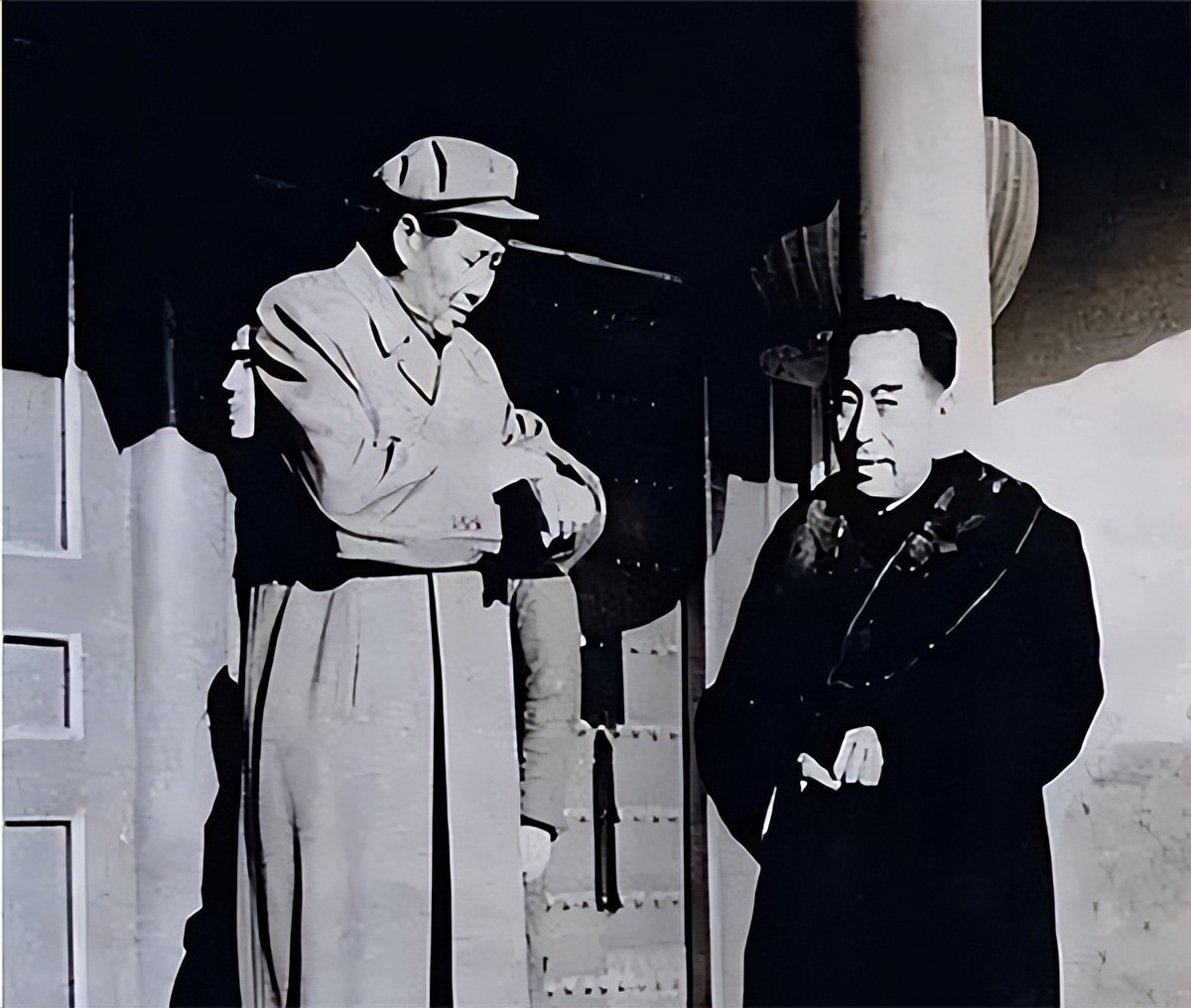 毛主席真实身高是多高？九旬贴身警卫员回忆量身高，解亿万人疑惑