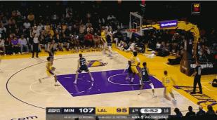 NBA晚报：詹皇转发中国视频，字母哥伸脚绊欧文，胖虎90度崴脚