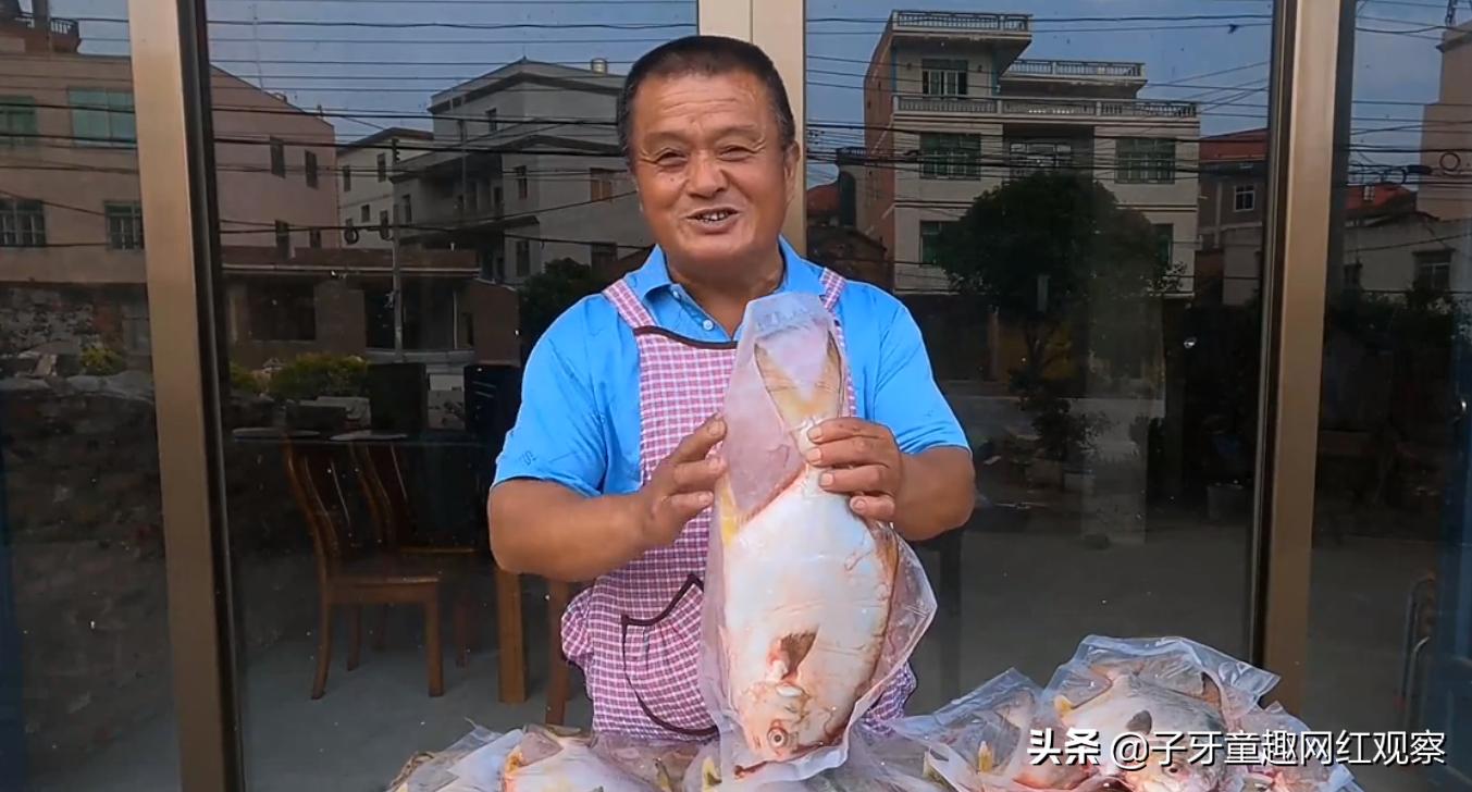 阿胖山做海鲜大咖,阿胖山做美食