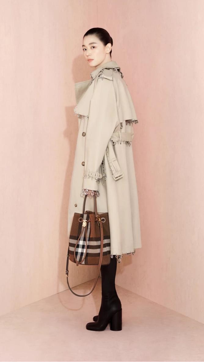 千颂伊近况,千颂伊在上海出席活动