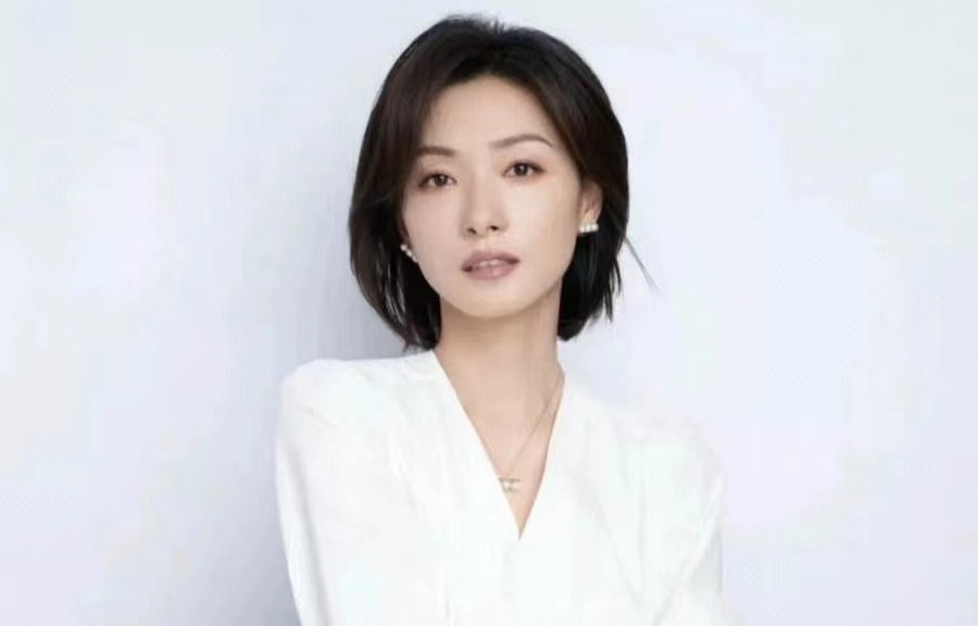 娱乐圈10名非科班出身的女演员,盘点娱乐圈后台最硬的8位女演员