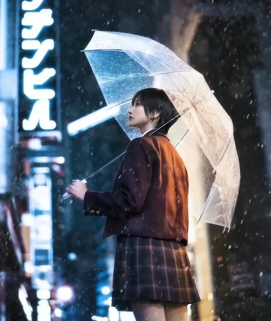 下雨的时候特别想你是什么歌,下雨的时候特别想你类似的歌