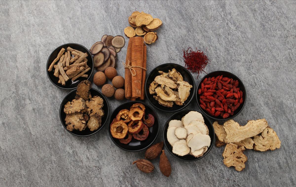 大补阴丸治疗高龄卵巢早衰吃多久,治疗阴虚用大补阴丸联合哪些药