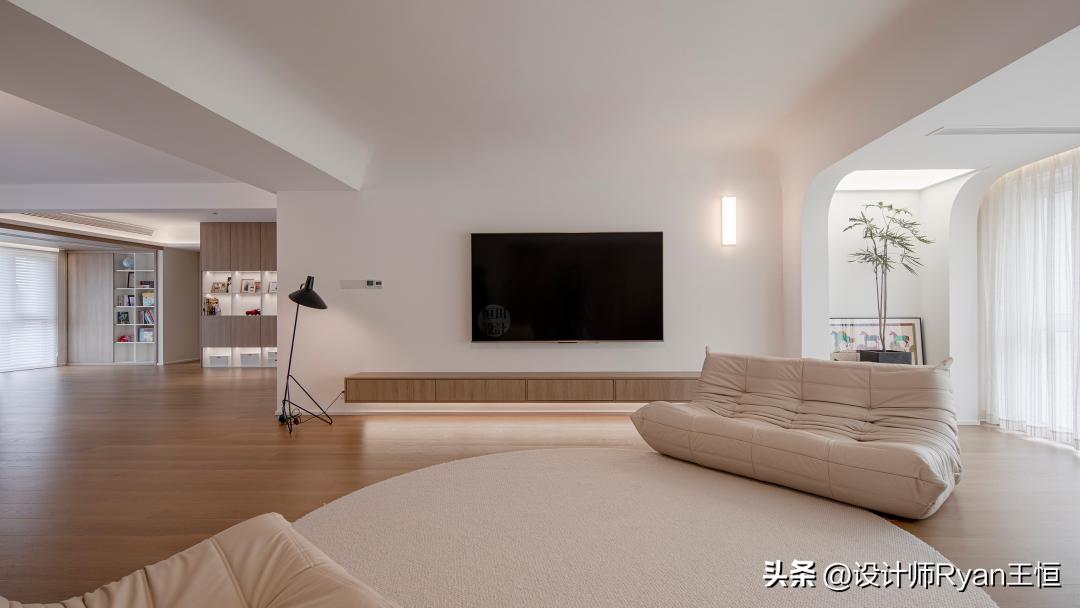 230㎡高质量亲子宅：拆掉一间房，打造超大陪伴式亲子空间