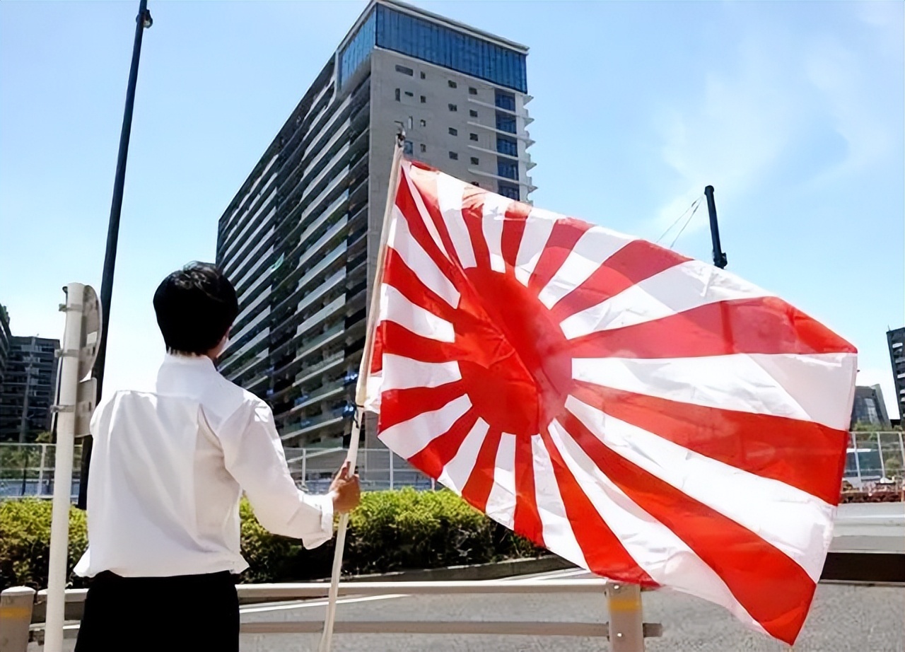 日本危在旦夕：贸易逆差愈演愈烈，被国情拖垮的日本经济