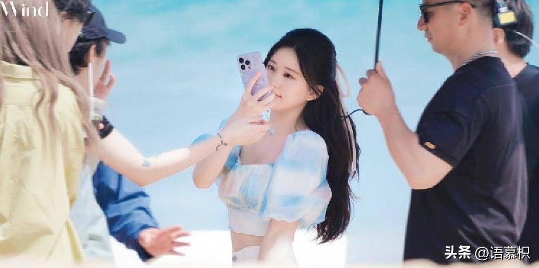 王鹤棣赵露思合照神图,王鹤棣赵露思合照