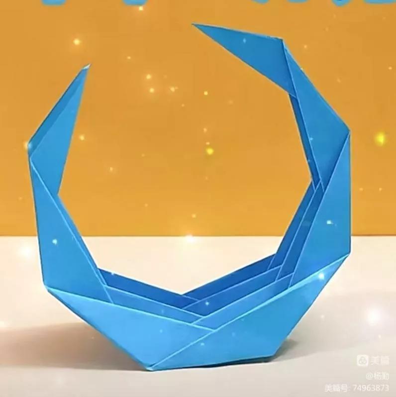 滔河乡中小巧手手工制作社团:折轮“弯月”伴你入眠