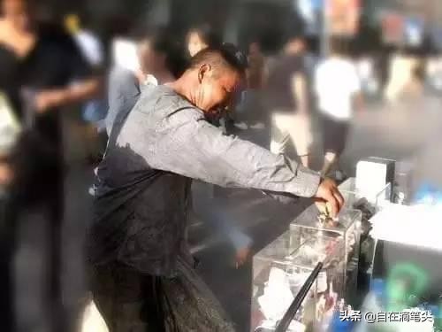 汶川地震15个感人瞬间,汶川地震14周年催人泪目的瞬间