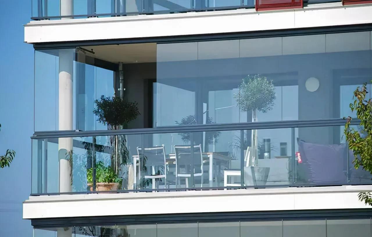 封阳台老式推拉窗安全么,封阳台推拉窗平开窗实际感受