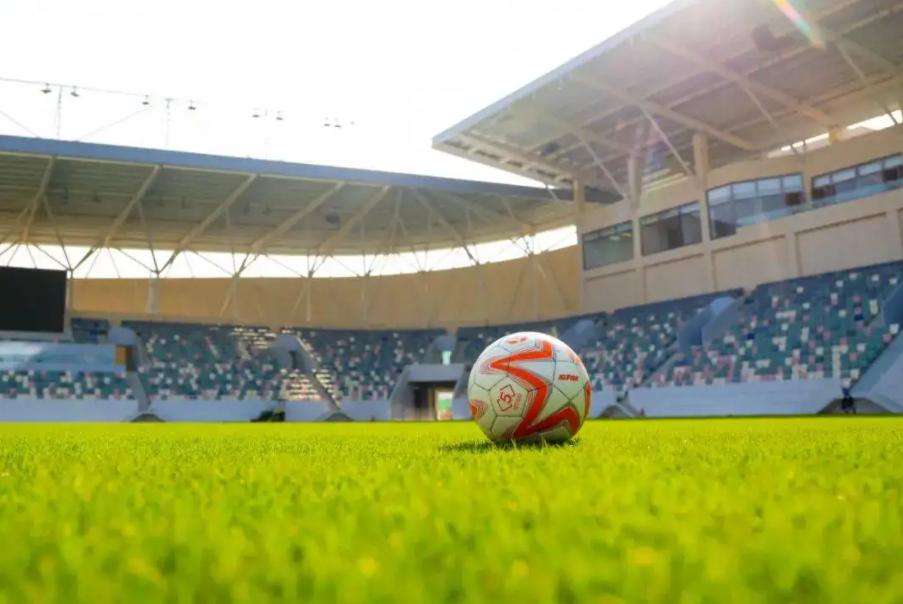 日照国际足球中心1号训练场地,日照国际足球中心是下沉球场吗