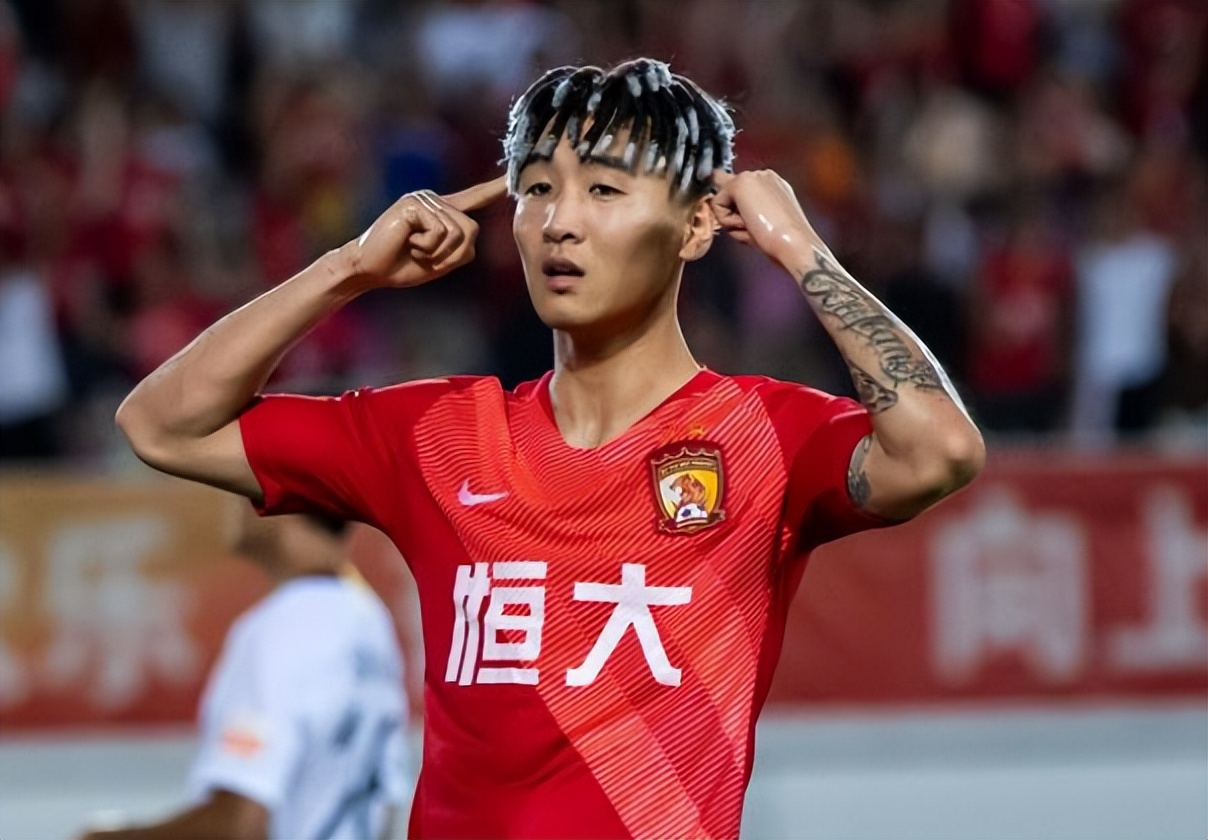 韦世豪写真,韦世豪和女朋友健身照