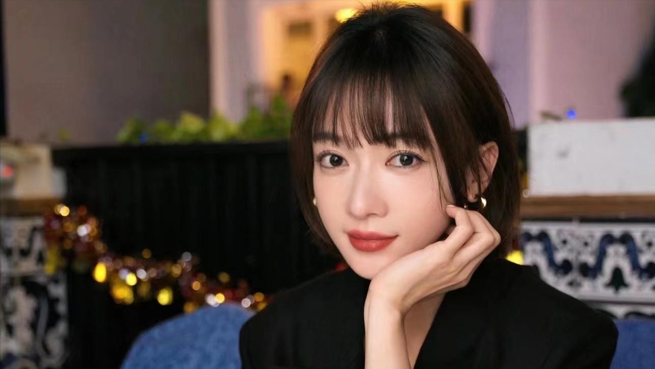 现在许凯跟白鹿还是于正旗下人吗,于正谈白鹿许凯