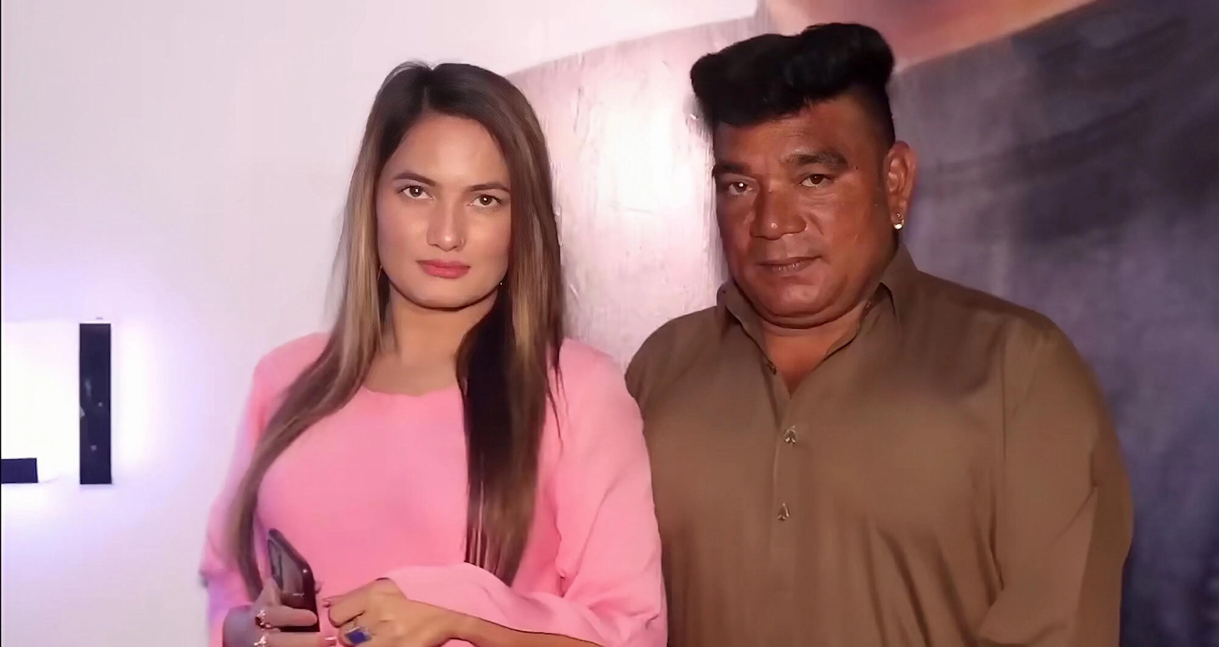 巴基斯坦大叔做饭没有蛋黄酱,巴基斯坦50岁大叔