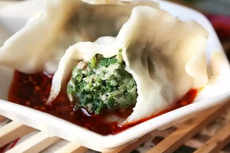 荠菜包饺子简单调馅料的方法,荠菜包饺子怎么做才能保持绿色