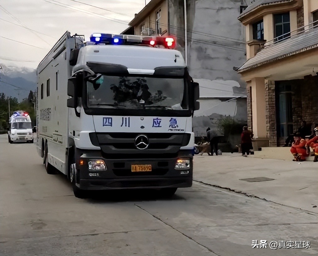 四川泸定6.8级地震伤亡点评,四川泸定6.8级地震伤亡新闻