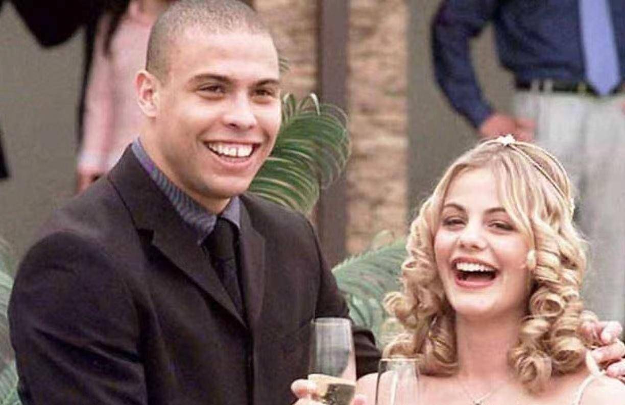 罗纳尔多在足坛什么地位,足坛巨星罗纳尔多