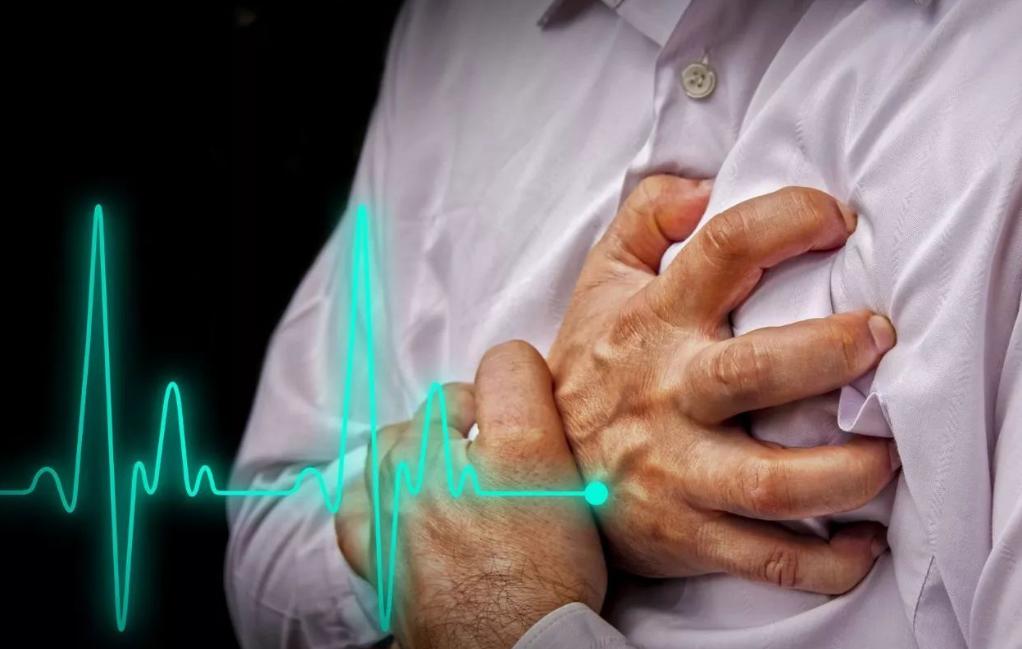 性猝死听说过吗？医生提醒：3种情况不建议“为爱鼓掌”，危害大