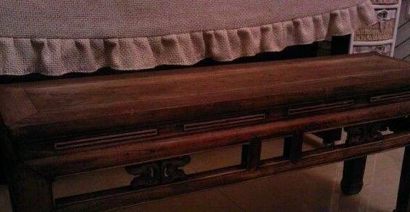 酒店床尾凳干嘛的,酒店客房为什么摆春凳