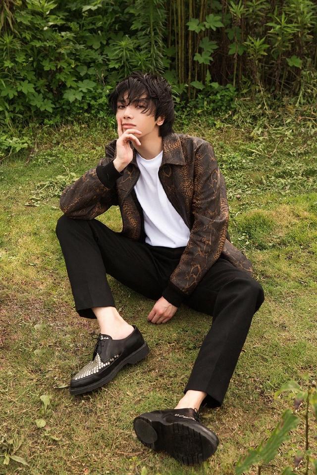 华晨宇削下颌骨的后果,华晨宇下颌骨内推